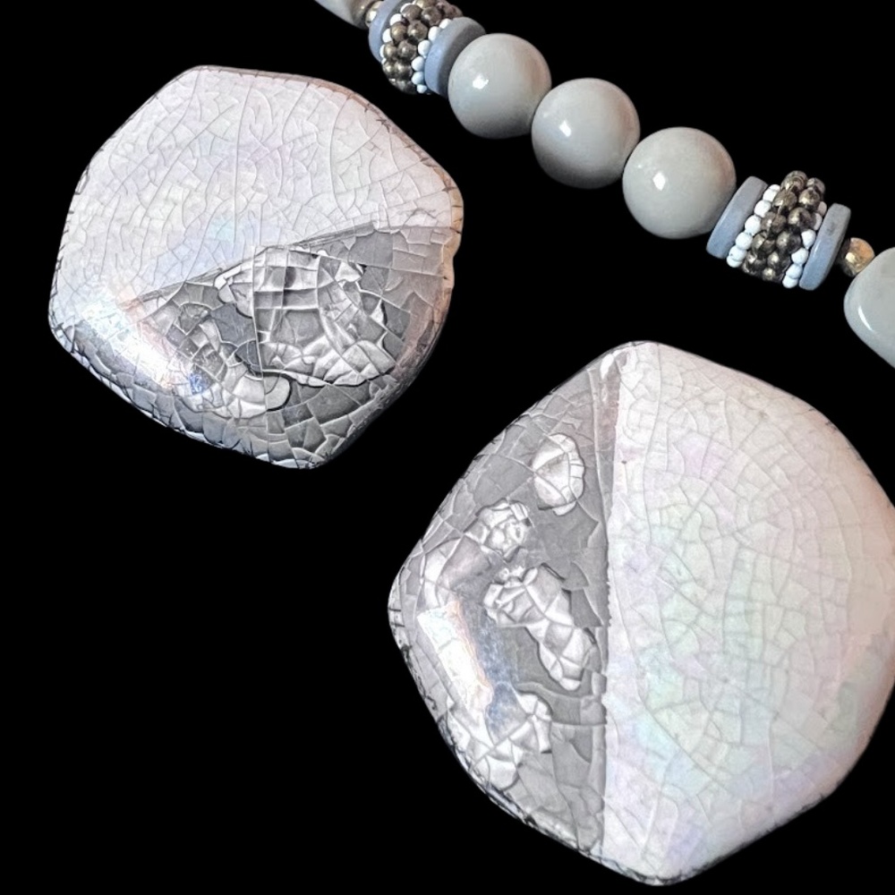 Ceramic Bead & Shell Statement Necklace & Earring… - image 4
